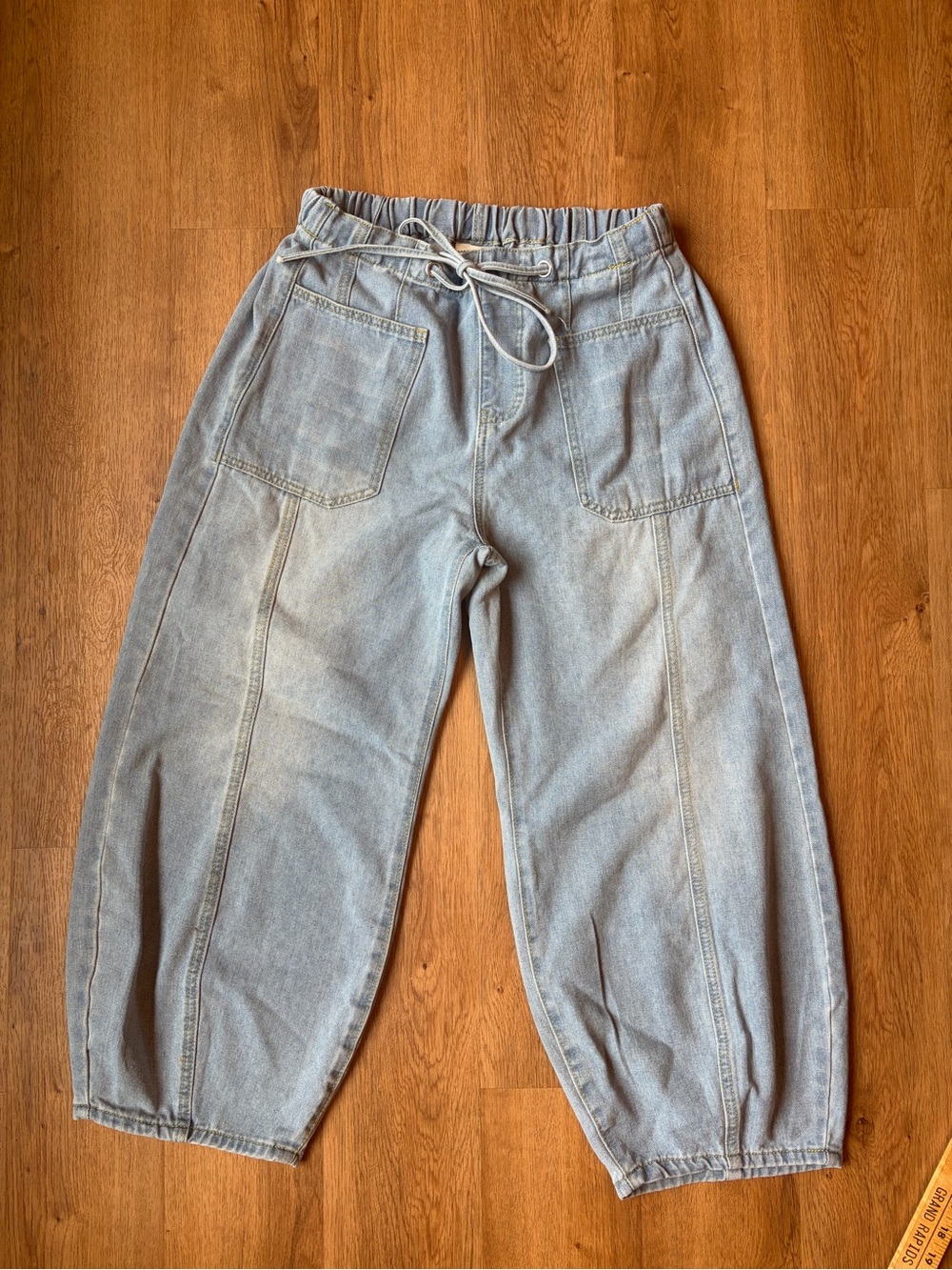 MadePants Originals Barrel Leg Jeans Women M Light Wash Balloon Utility Denim